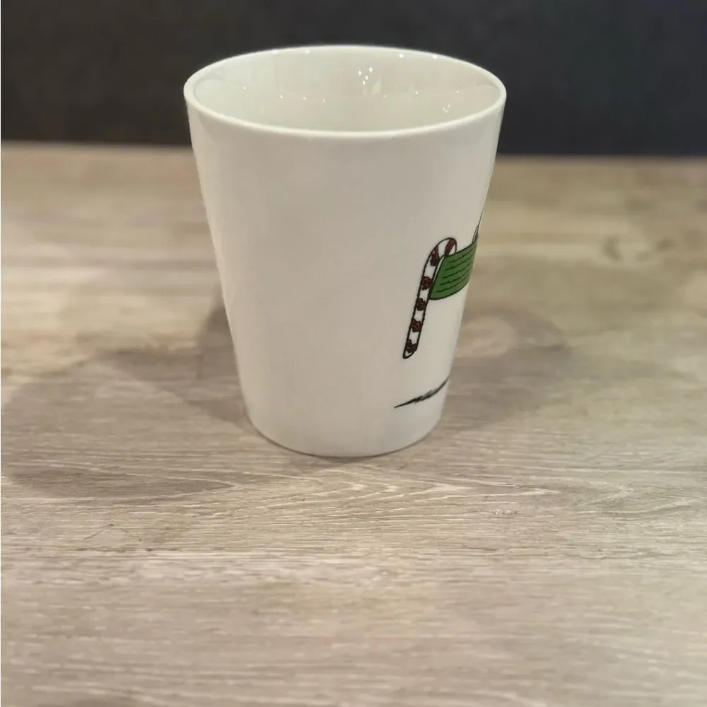 2019 Peanuts Snoopy Christmas Stoneware Mug - Picture 6 of 9